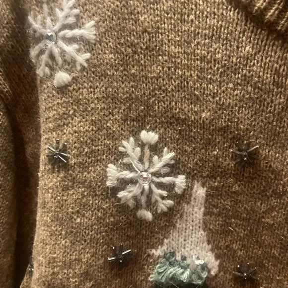 Tiara Brown Knit Sweater - Picture 4 of 7